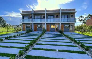 Imagem 7: Sobrado para Venda em Imbituba, Arroio, 2 dormitórios, 2 suítes, 1 banheiro,...