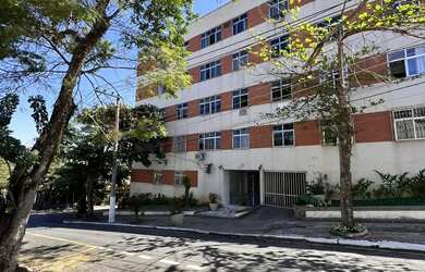 Imagem: O apartamento possui 3 Dormitórios, 2 Banheiros, 1 Vaga na