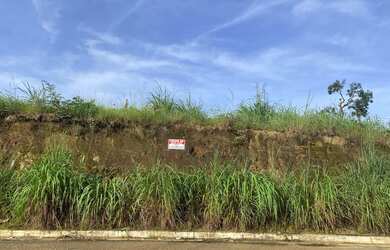 Imagem: O terreno possui 353m² de Área e está localizado em Santo