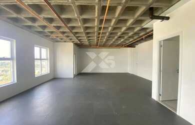 Imagem: O depósito possui 1 Vaga na garagem, 75m² de Área e está