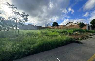 Imagem: O terreno possui 361m² de Área e está localizado em Jardim