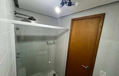 Imagem 8: Oportunidade imperdível. Piscina, Churrasqueira, Varandae2 Vagas na garagem