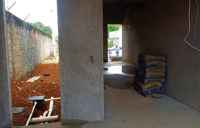 Imagem 10: Casa inacabada na Ponte Alta