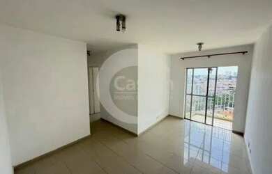 Imagem: O apartamento possui 2 Dormitórios, 1 Banheiro, 2 Vagas na