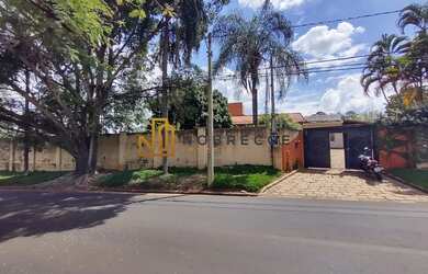 Imagem: A fazenda possui 371m² de Área e está localizado em Colinas