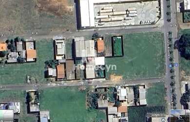 Imagem: O terreno possui 300m² de Área e está localizado em Abadia