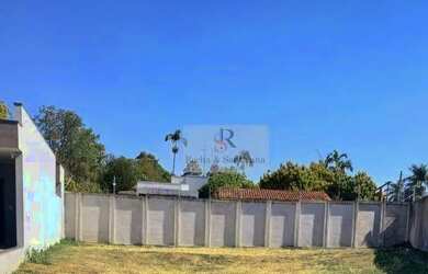 Imagem: O terreno possui 362m² de Área e está localizado em Villaggio