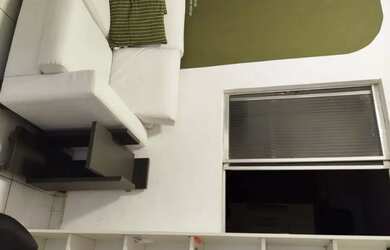 Imagem: O apartamento possui 1 Dormitório, 1 Banheiro, Imóvel mobiliado