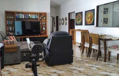 Imagem 5: Sobrado para venda possui 500 metros quadrados com 5 quartos em Massagueira...