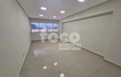 Imagem: O depósito possui 1 Vaga na garagem, 36m² de Área e está