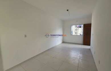 Imagem: A casa possui 2 Dormitórios, 1 Banheiro, 1 Vaga na garagem