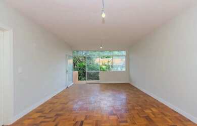 Imagem: O apartamento possui 2 Dormitórios, 2 Banheiros, 84m² de Área