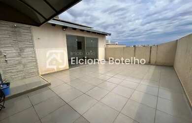 Imagem: O apartamento na cobertura possui 3 Dormitórios, 1 Banheiro