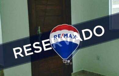 Imagem: A casa possui 3 Dormitórios, 1 Banheiro, 2 Vagas na garagem