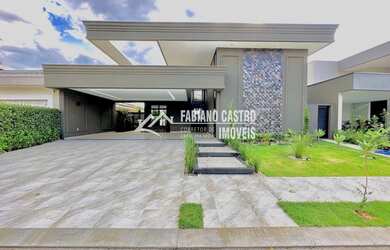 Imagem: A casa em condomínio possui 4 Dormitórios, 5 Banheiros, 2