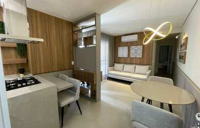 Imagem: O apartamento possui 2 Dormitórios, 1 Banheiro, 1 Vaga na garagem