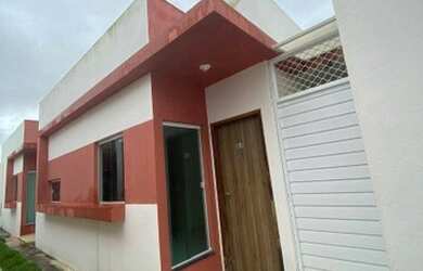 Imagem: A casa em condomínio possui 3 Dormitórios, 2 Banheiros, 1