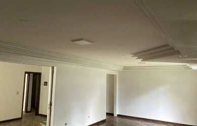 Imagem 16: Casa/Sobrado com 12 salas e 6 banheiros Entre Vila Izabel, Água Verde...