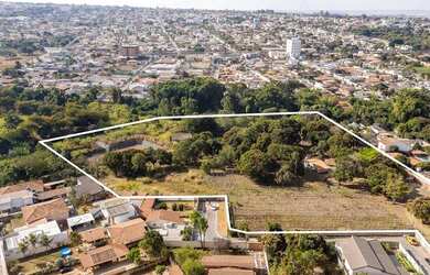 Imagem: O terreno possui 35.000m² de Área e está localizado em Setor