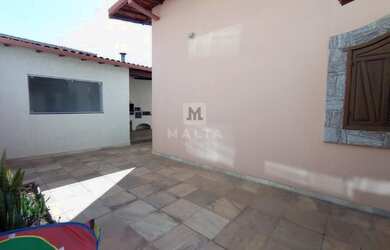 Imagem 4: Casa à venda no bairro Barreiro de 4 quartos