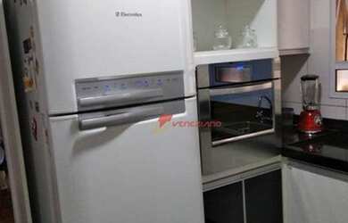 Imagem: A casa possui 2 Dormitórios, 2 Banheiros, 2 Vagas na garagem