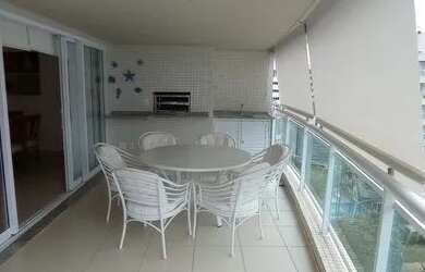 Imagem: O apartamento possui 4 Dormitórios, 1 Banheiro, 3 Vagas na