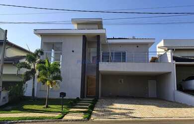 Imagem: A casa em condomínio possui 3 Dormitórios, 4 Banheiros, 4