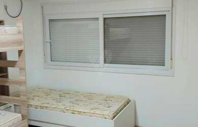 Imagem: A casa em condomínio possui 4 Dormitórios, 4 Banheiros, 4