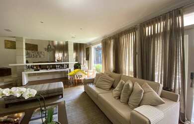 Imagem 2: Casa Alto Padrão para Venda em Tamboré Santana de Parnaíba-SP