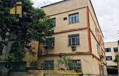 Imagem: O apartamento possui 2 Dormitórios, 2 Banheiros, 60m² de Área