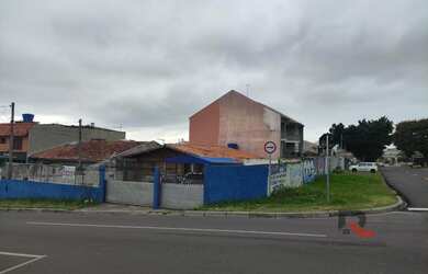 Imagem: O terreno possui 381m² de Área e está localizado em Cajuru