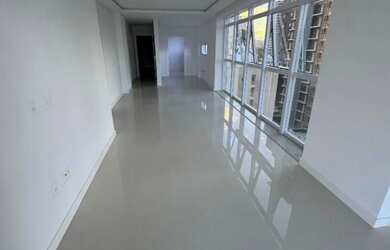 Imagem 6: APARTAMENTO PRONTO FRENTE AVENIDA - 04 SUÍTES MEIA PRAIA