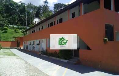 Imagem: O depósito possui 5 Vagas na garagem, 850m² de Área e está