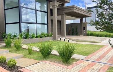 Imagem: A casa em condomínio possui 3 Dormitórios, 3 Banheiros, 2