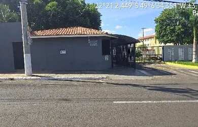 Imagem: O apartamento à venda possui 3 Dormitórios, 1 Banheiro e 68m²