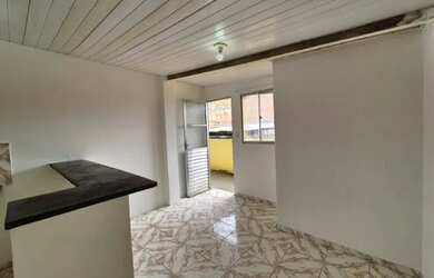 Imagem: A casa possui 1 Dormitório, 1 Banheiro, 20m² de Área e está