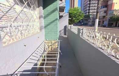 Imagem: A casa possui 3 Dormitórios, 2 Banheiros, 120m² de Área e