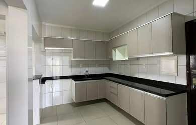 Imagem 5: APARTAMENTO NO PARQUE 10 - ALUGUEL