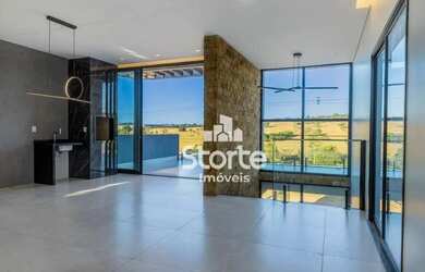 Imagem: A casa em condomínio possui 3 Dormitórios, 4 Banheiros, 2