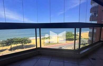 Imagem: O apartamento possui 4 Dormitórios, 2 Banheiros, 2 Vagas na