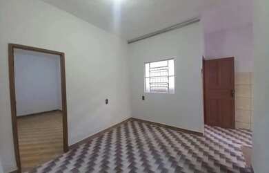 Imagem 4: Que tal uma CASA de 3 quartos com suíte, numa excelente localização no Riacho ??