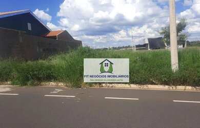 Imagem: O terreno possui 200m² de Área e está localizado em Maisparque