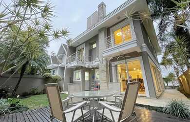 Imagem 2: Casa em Condomínio Fechado Com 4 Quartos Para Alugar no Orleans, Curitiba...