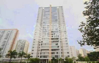 Imagem: O apartamento possui 4 Dormitórios, 5 Banheiros, 3 Vagas na