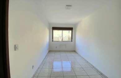 Imagem 5: Excelente apartamento de dois dormitórios com uma vaga garagem, perto...