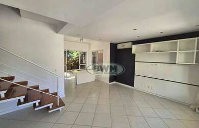 Imagem: A casa em condomínio possui 3 Dormitórios, 2 Banheiros, 2