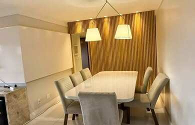 Imagem: O apartamento possui 3 Dormitórios, 2 Banheiros, 2 Vagas na