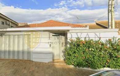 Imagem: A casa para alugar possui 4 Dormitórios, 5 Banheiros, 4 Vagas