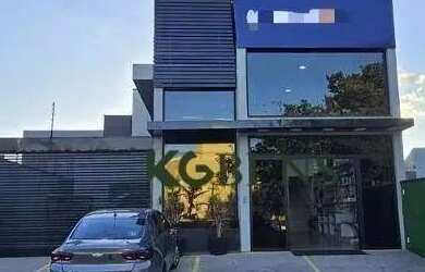 Imagem: O depósito possui 4 Vagas na garagem, 270m² de Área e está