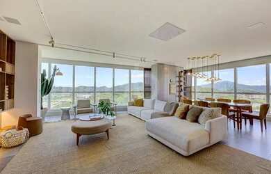 Imagem: O apartamento possui 3 Dormitórios, 4 Banheiros, 3 Vagas na